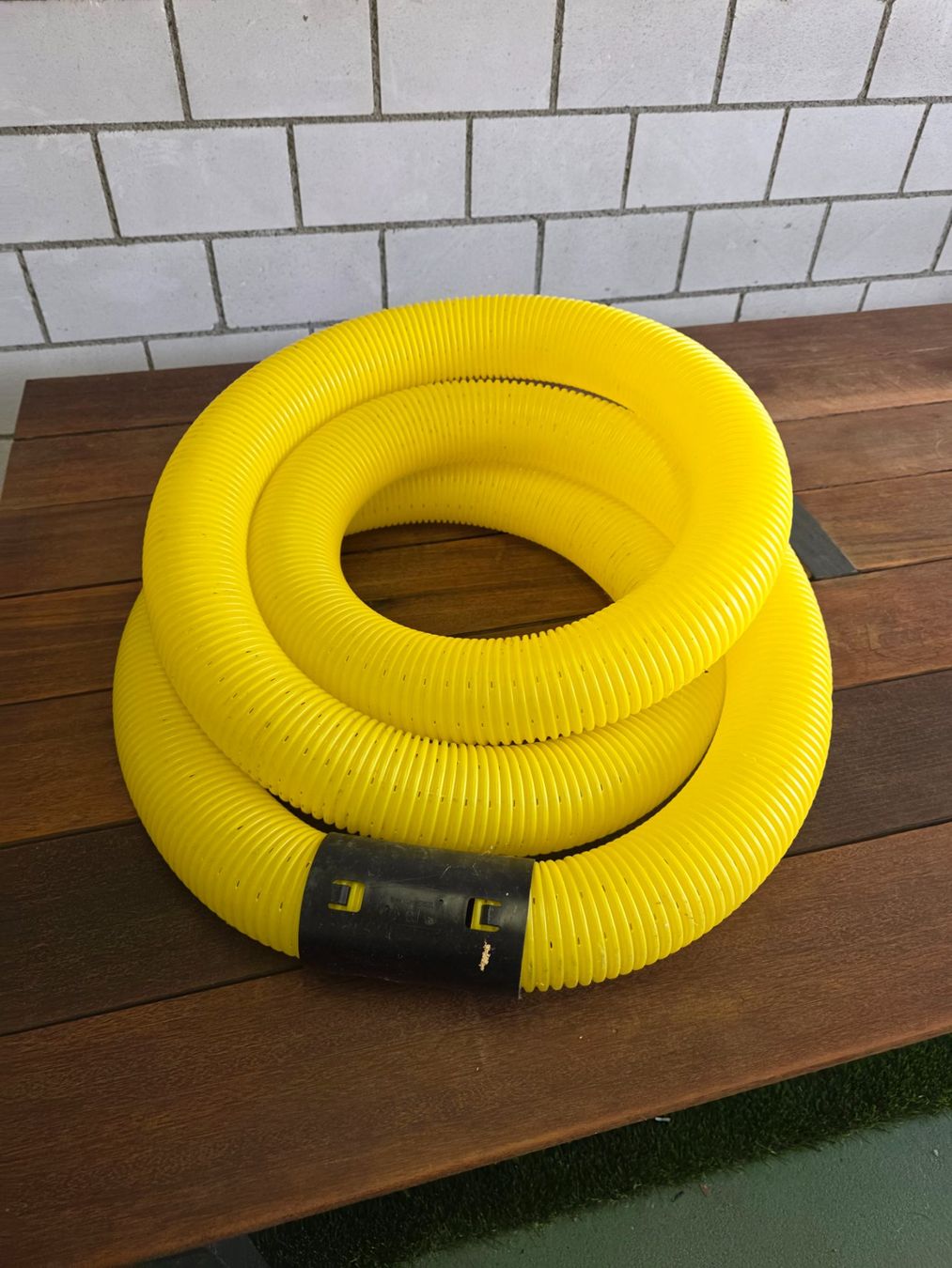Tubi & Tubi flessibili: Drainagerohr – Usato da Muri AG venduto da Tollundschoen