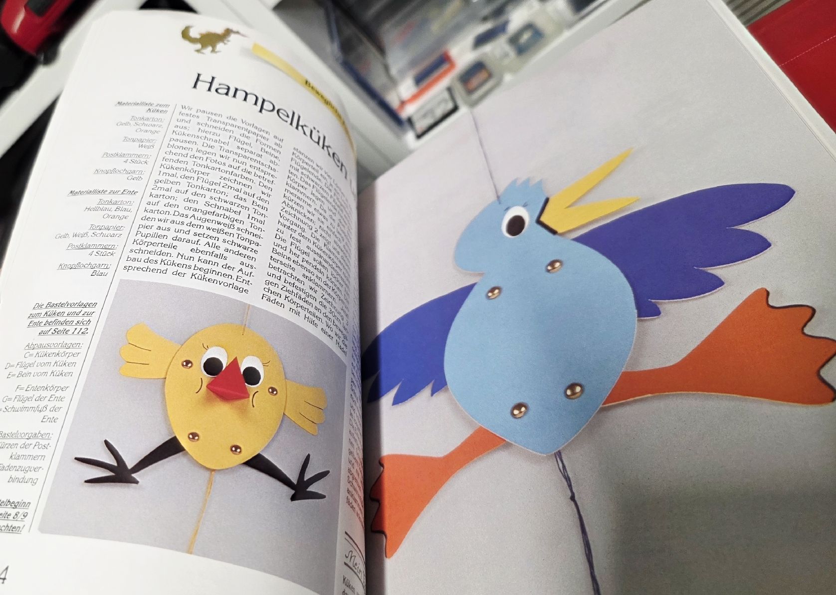 Livres: Kunderbuntes Basteln mit Schere und Papier (BUCH) – D'occasion à Reinach BL par _MasterK_ 8