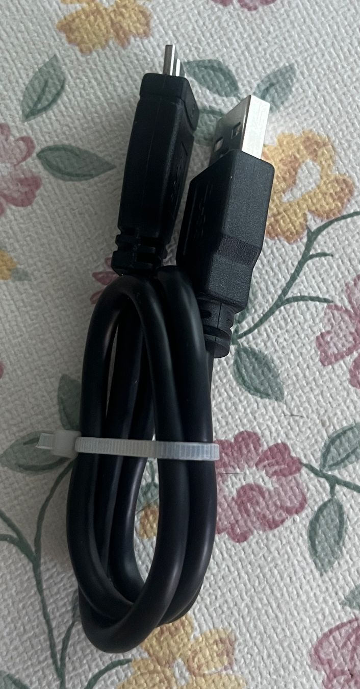 Cavi: Câble USB USB-A - MicroB Super Speed 30cm – Usato da Corpataux venduto da leajsl