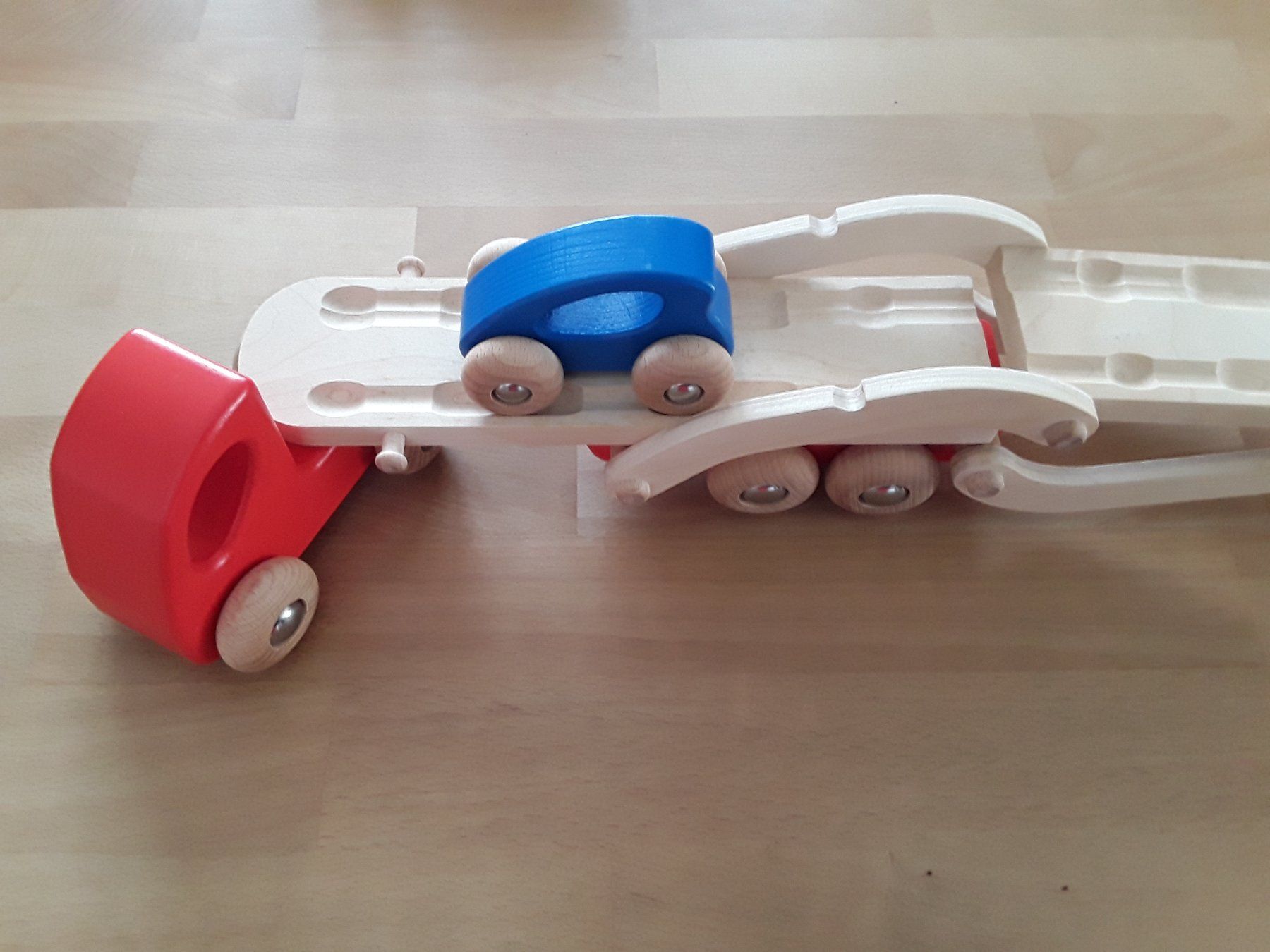 Giocattoli: Holz Autotransporter Eco – Nuovo e nell'imballaggio originale da Wil ZH venduto da RiccardaWegmann 4