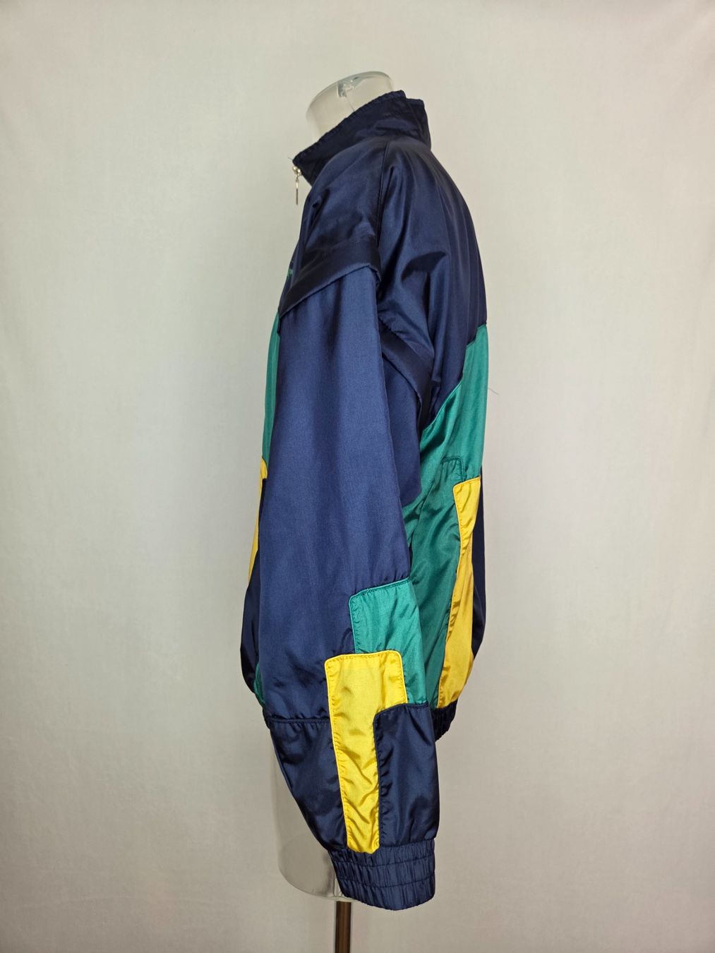 Giacche: Pandora Jacke/Weste 90er  - L – Usato da Bern venduto da -Aniko- 1