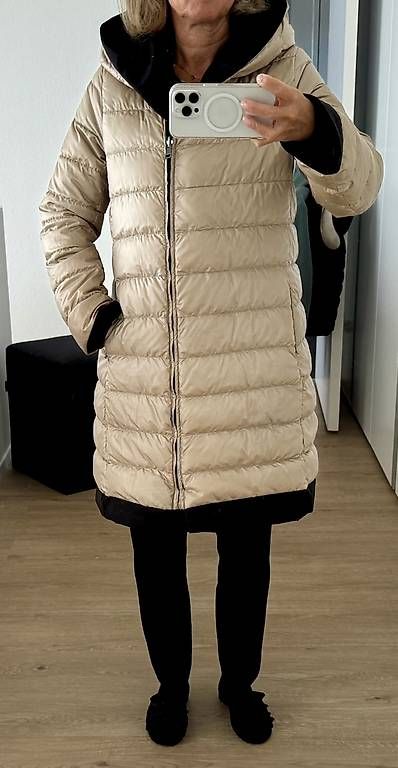 Cappotti: Wintermantel von Max Mara Weekend mit Gurt – Usato da Wil SG venduto da Ancillasutter 1