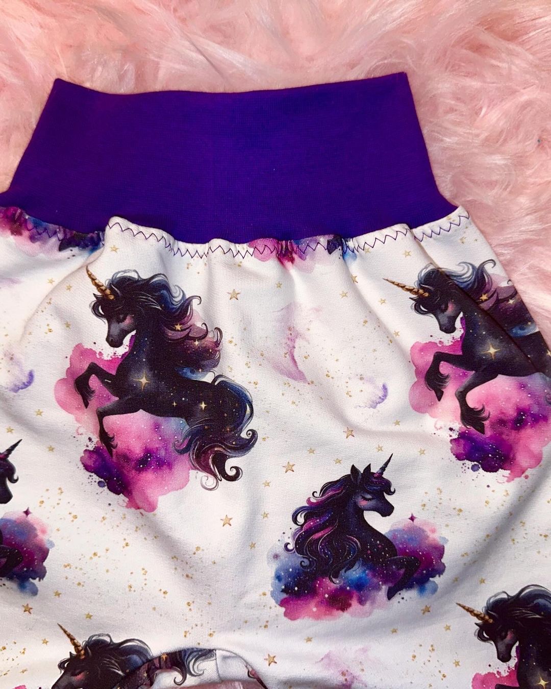 Hosen: Pumphose Einhorn 98/104 – Neu (gemäss Beschreibung) aus Attiswil von Velvet81 3