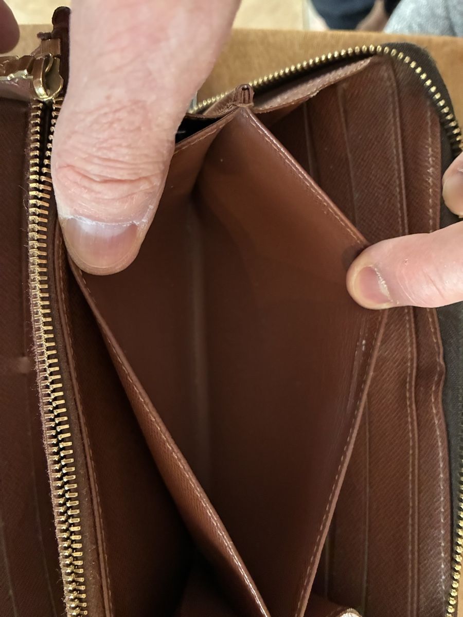 Louis Vuitton Portemonnaie: Louis Vuitton Damen Portemonnaie – Defekt aus Volketswil von casertana 2