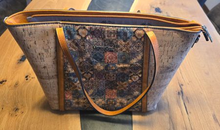 Modische Damenhandtasche mit Muster für den Sommer!