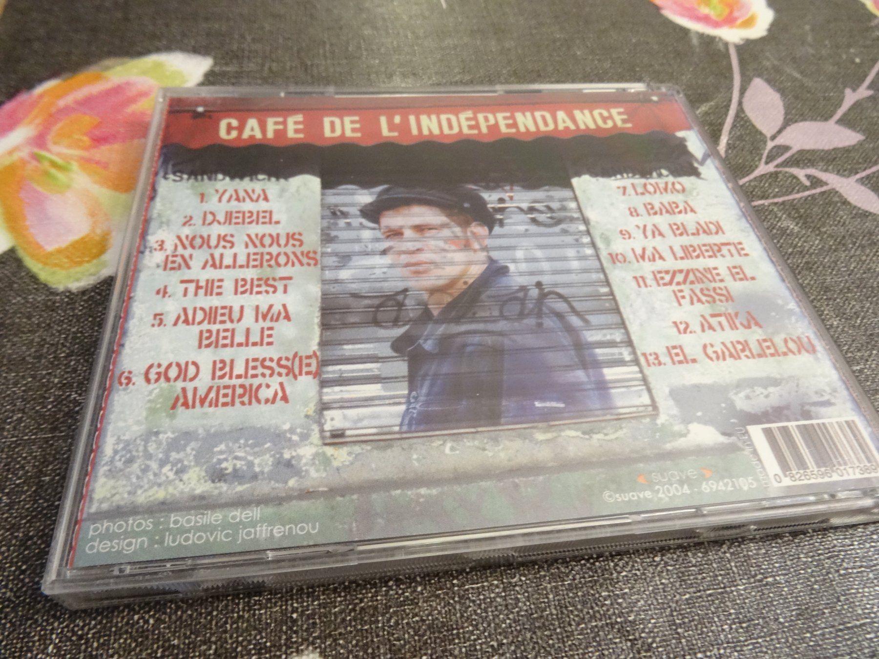 CD: Baaziz - Cafe de l'independance - CD – Usato da Olten venduto da Disc-Ausverkauf 1