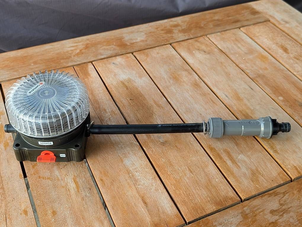 Gardena Dnger-Mischgert 8313 - fr automatische Dngung (Gebraucht) in  Ittigen fr CHF 45  mit Lieferung auf Ricardo kaufen