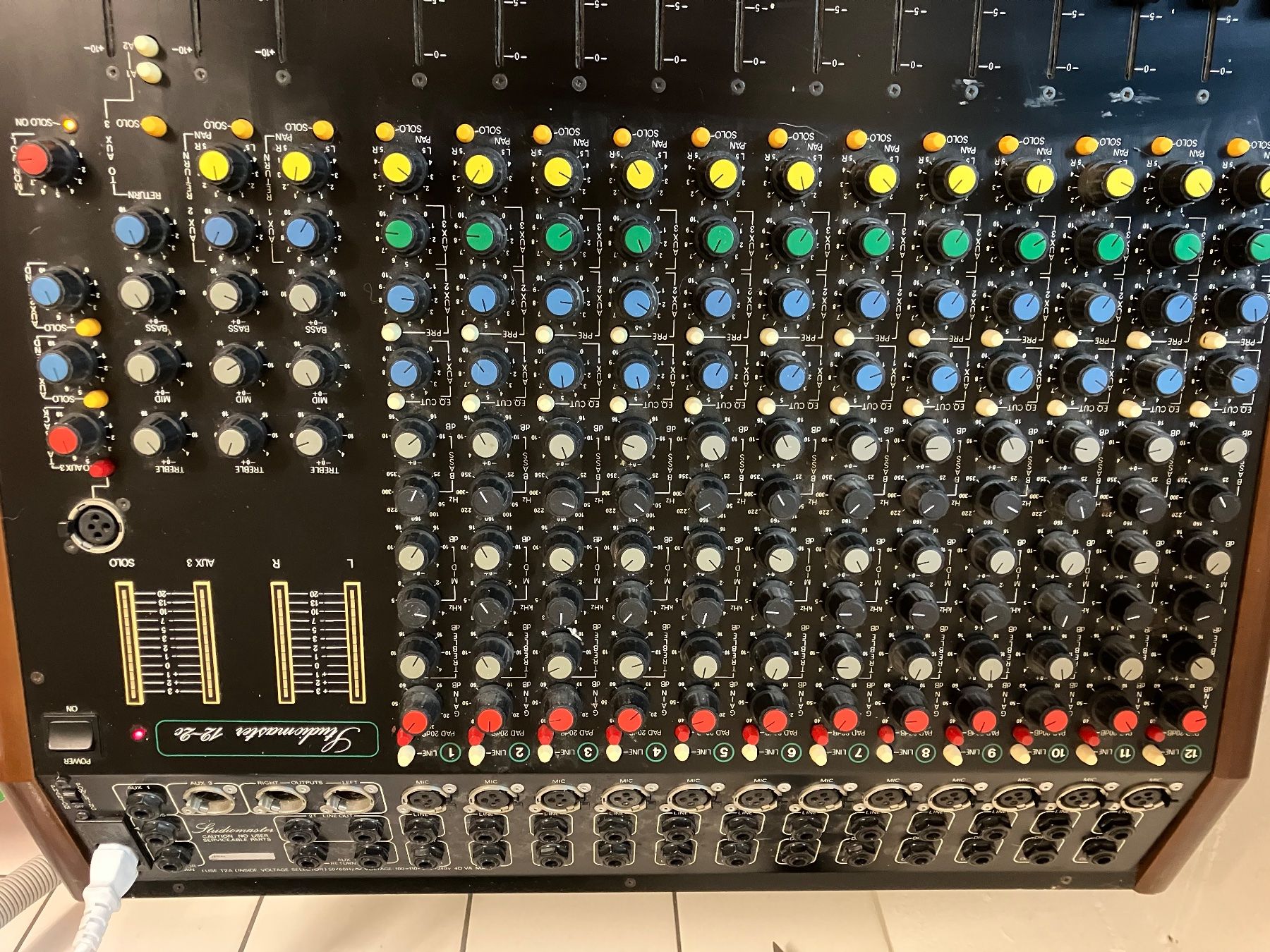 Mischpulte: Studiomaster 12-2c Mischpult – Gebraucht aus Zunzgen von  2