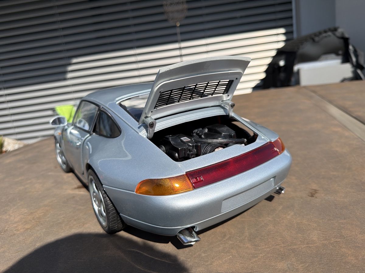 Pocher Modellini d'auto: Porsche 993 Carrera silber - Pocher - 1/8 – Usato da Wolfwil venduto da Rolex1 7