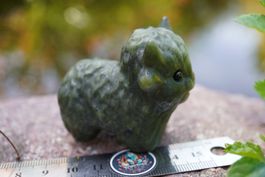 Hochland Rind     aus Nephrit Jade ca 6cm x 4cm   no1