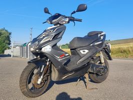 Yamaha NS 50 Aerox R MBK Booster 2 Tackt Roller scooter 2016