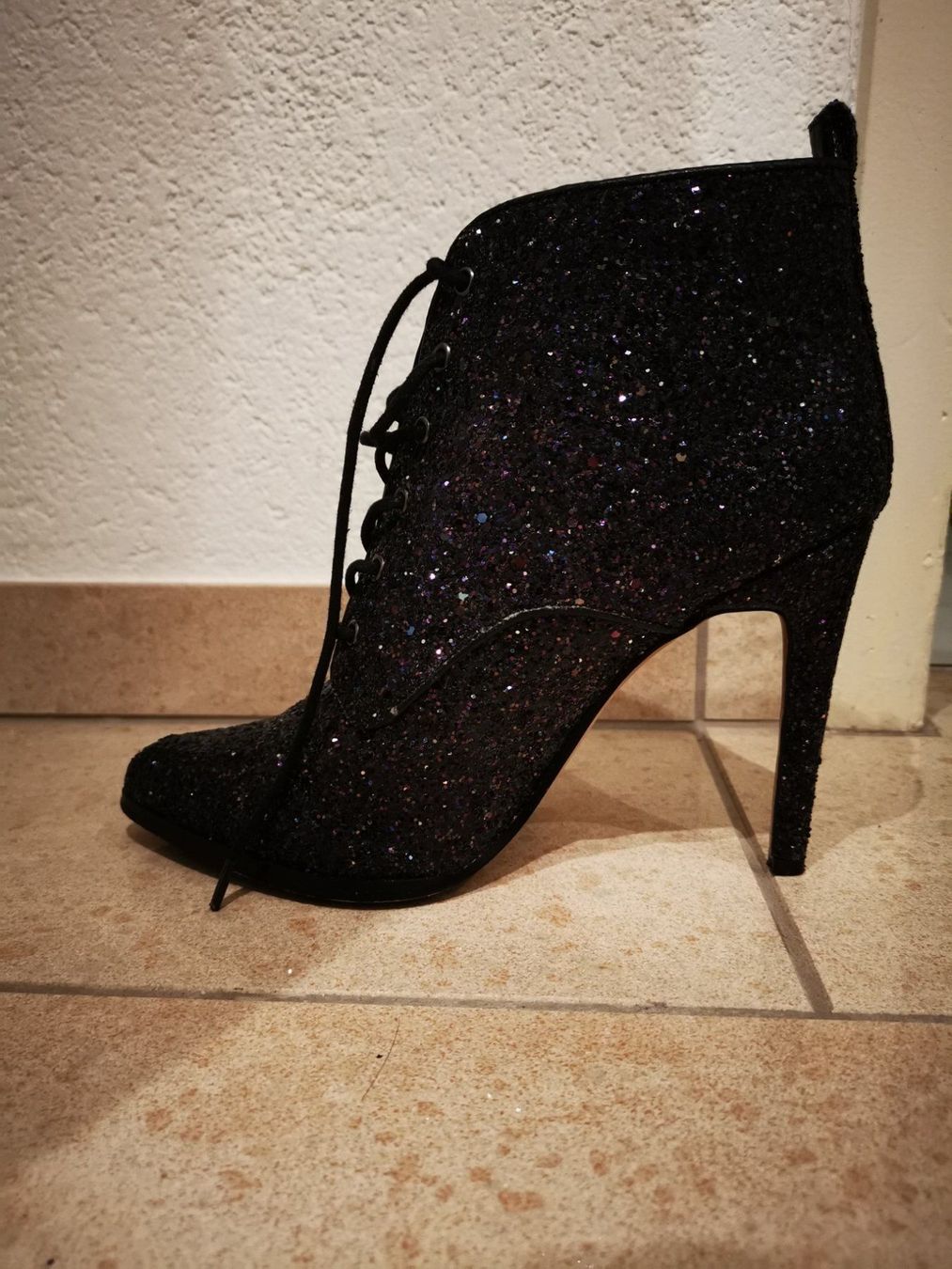 Aldo Scarpe da donna: Strass-Stiefeletten schön funkelnd – Nuovo (secondo la descrizione) da Zürich venduto da Italy2001 2