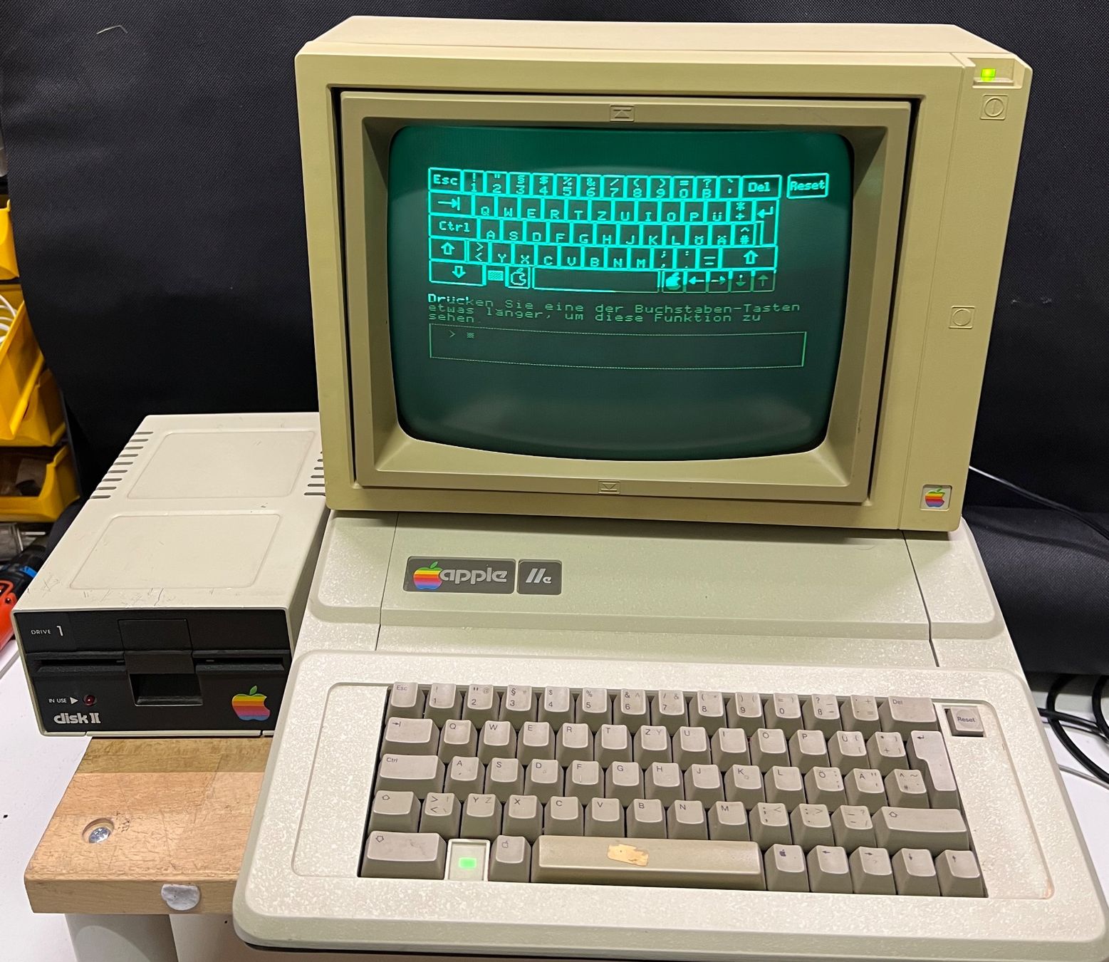 Apple PC: Apple IIe – Usato da Steckborn venduto da rboelsterli
