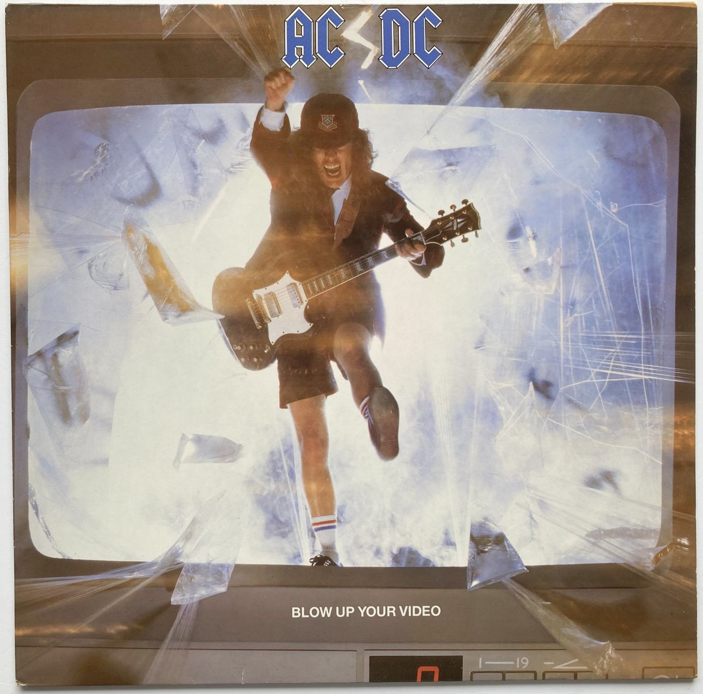 Schallplatten: AC/DC - BLOW UP YOUR VIDEO – Gebraucht aus Bottens von hotter-than-hell