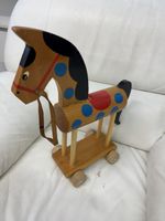 Holztiere zum Nachziehen