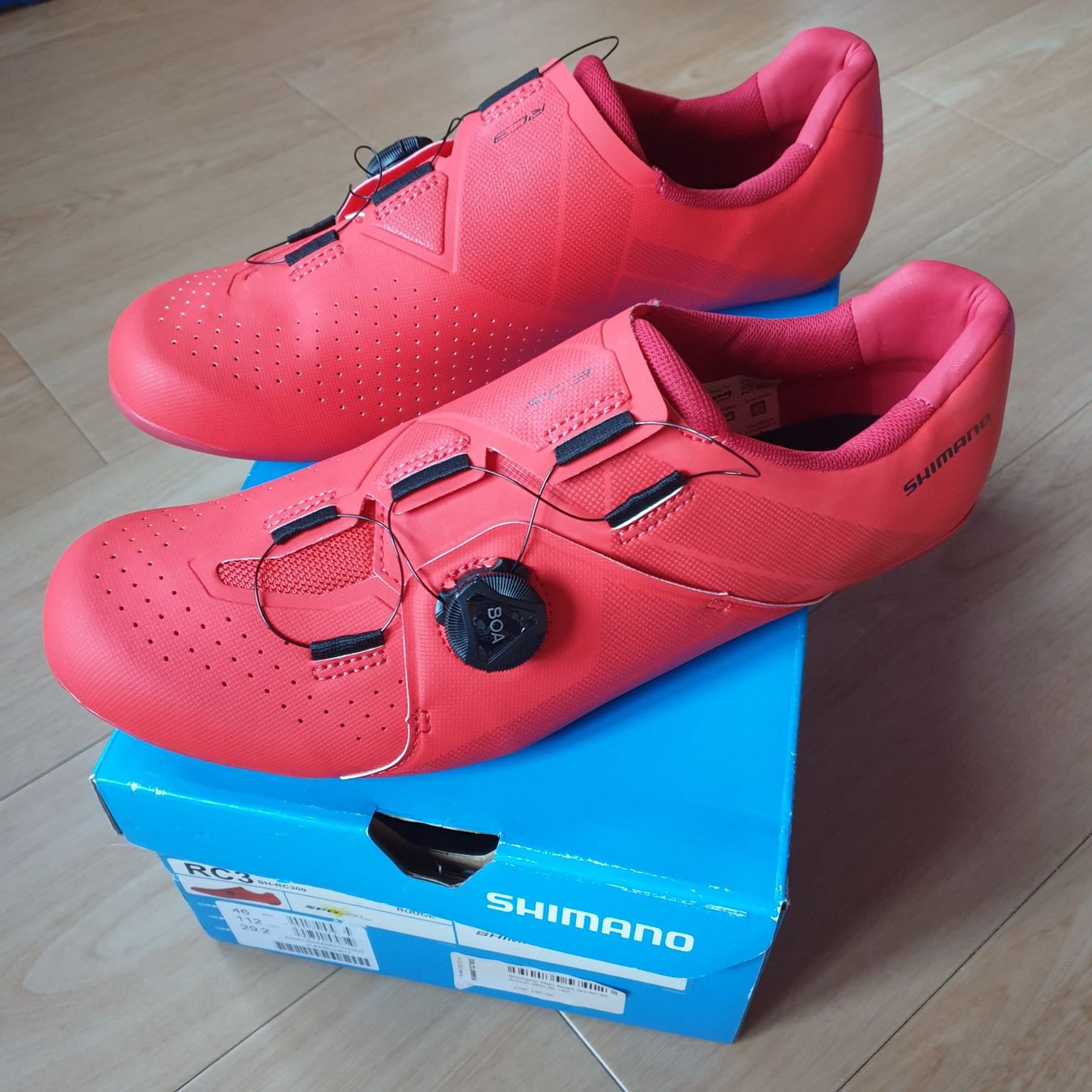 Shimano Scarpe da uomo: Shimano RC3 MEN ROT Gr. 46 Bikeschuh – Nuovo (secondo la descrizione) da Val D Illiez venduto da SnowRoof