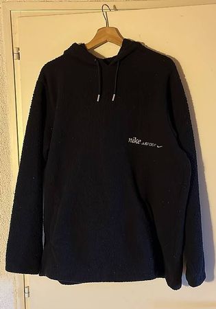 Pull Nike Sherpa noir taille L / Schwarzes Nike Pullover L