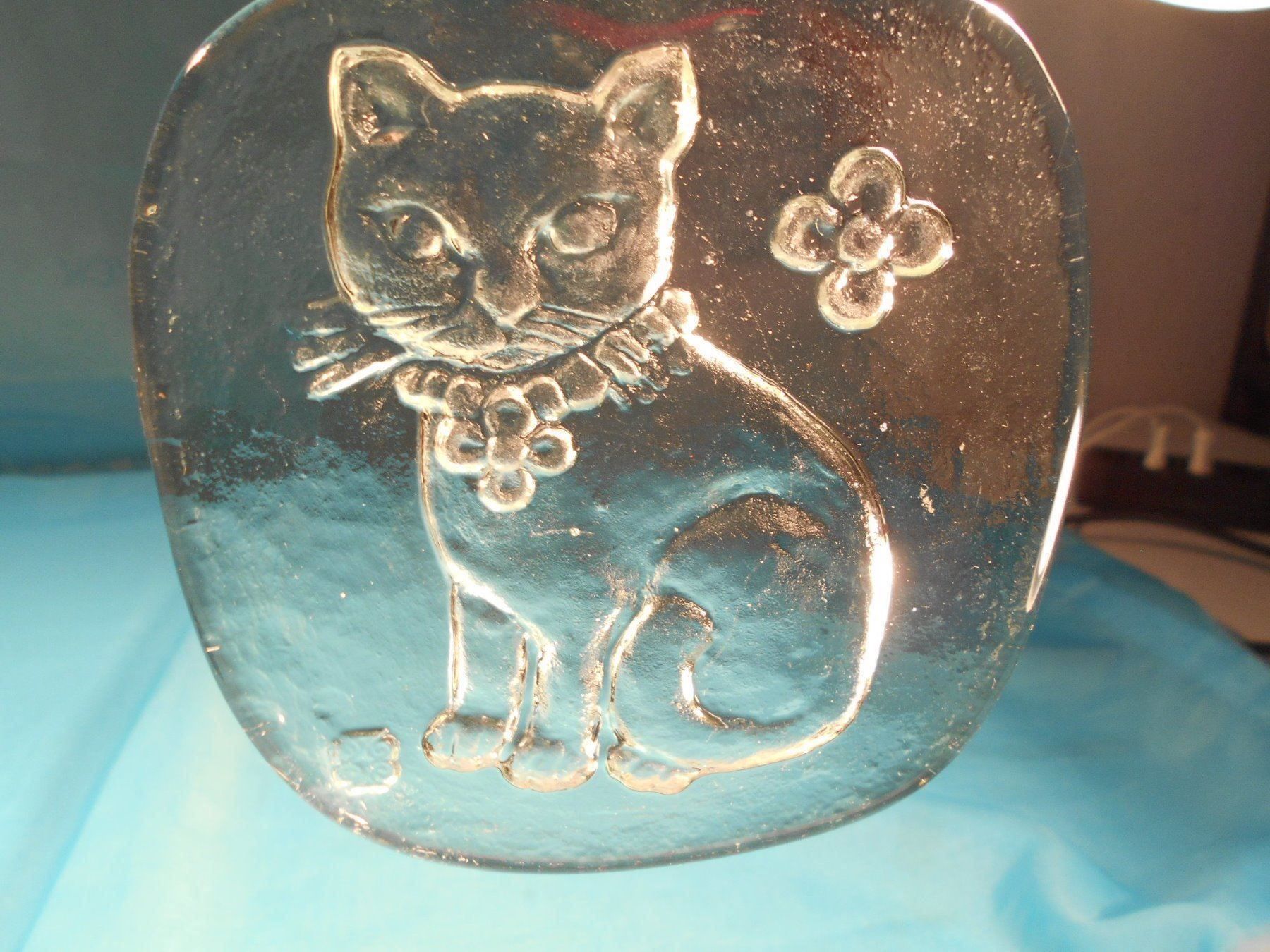 Statuette: Katze. Fensterbild, Steinlin – Usato da Bellach venduto da JingleCherry