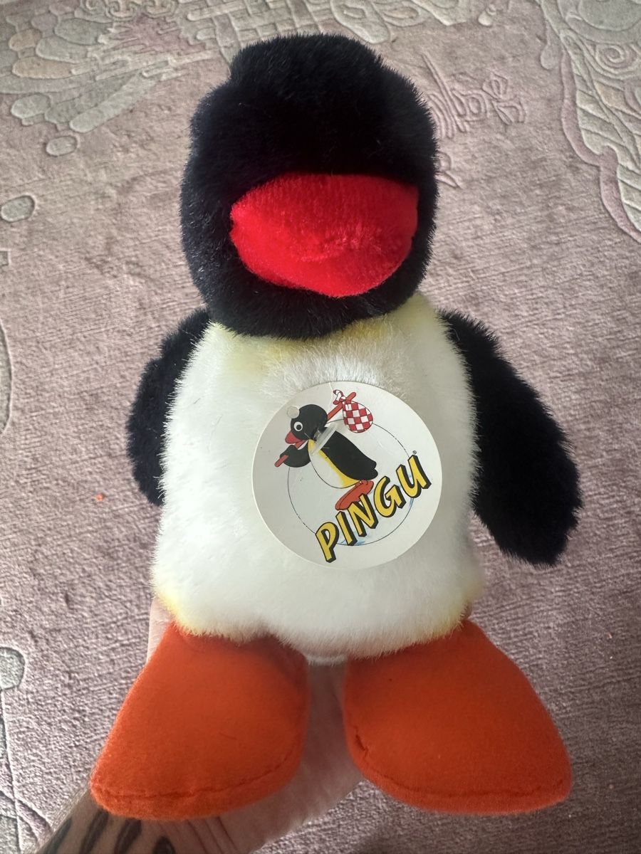 Giocattoli: Pingu Plüschtier original srg  – Usato da Ringgenberg BE venduto da gemkeeper