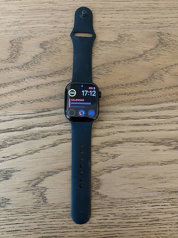 Smartwatch: Apple Watch Series 11 GPS – Gebraucht aus Schlieren von tzhkrph1
