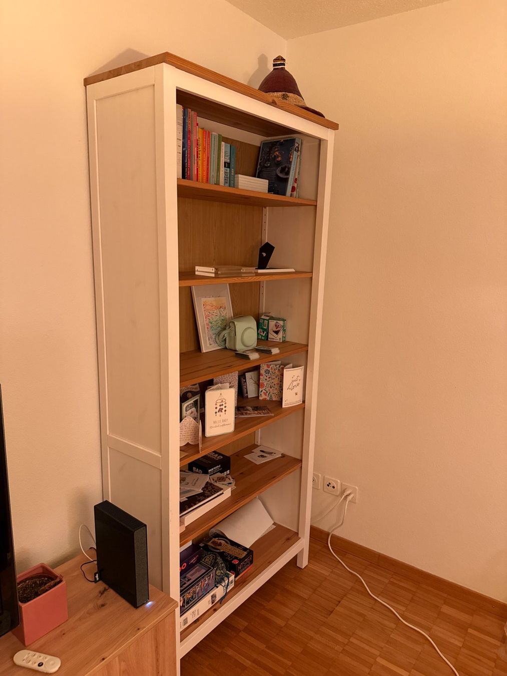 Ikea Regale: IKEA Bücherregal HEMNES – Gebraucht aus Zürich von cat_7rs2 1