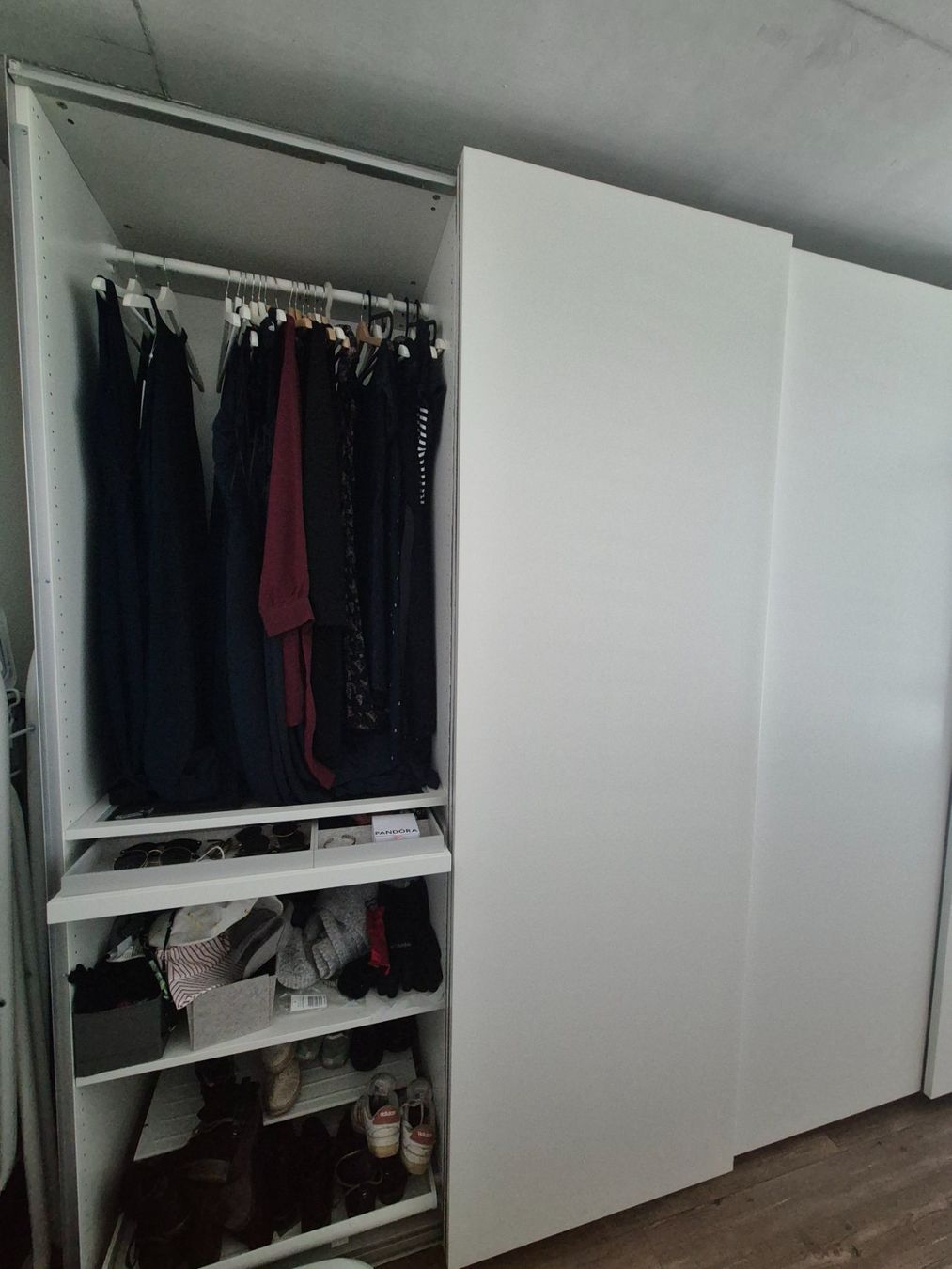 Ikea Armadi: PAX IKEA Kleiderschrank – Usato da Konolfingen venduto da ste_tx5w 2