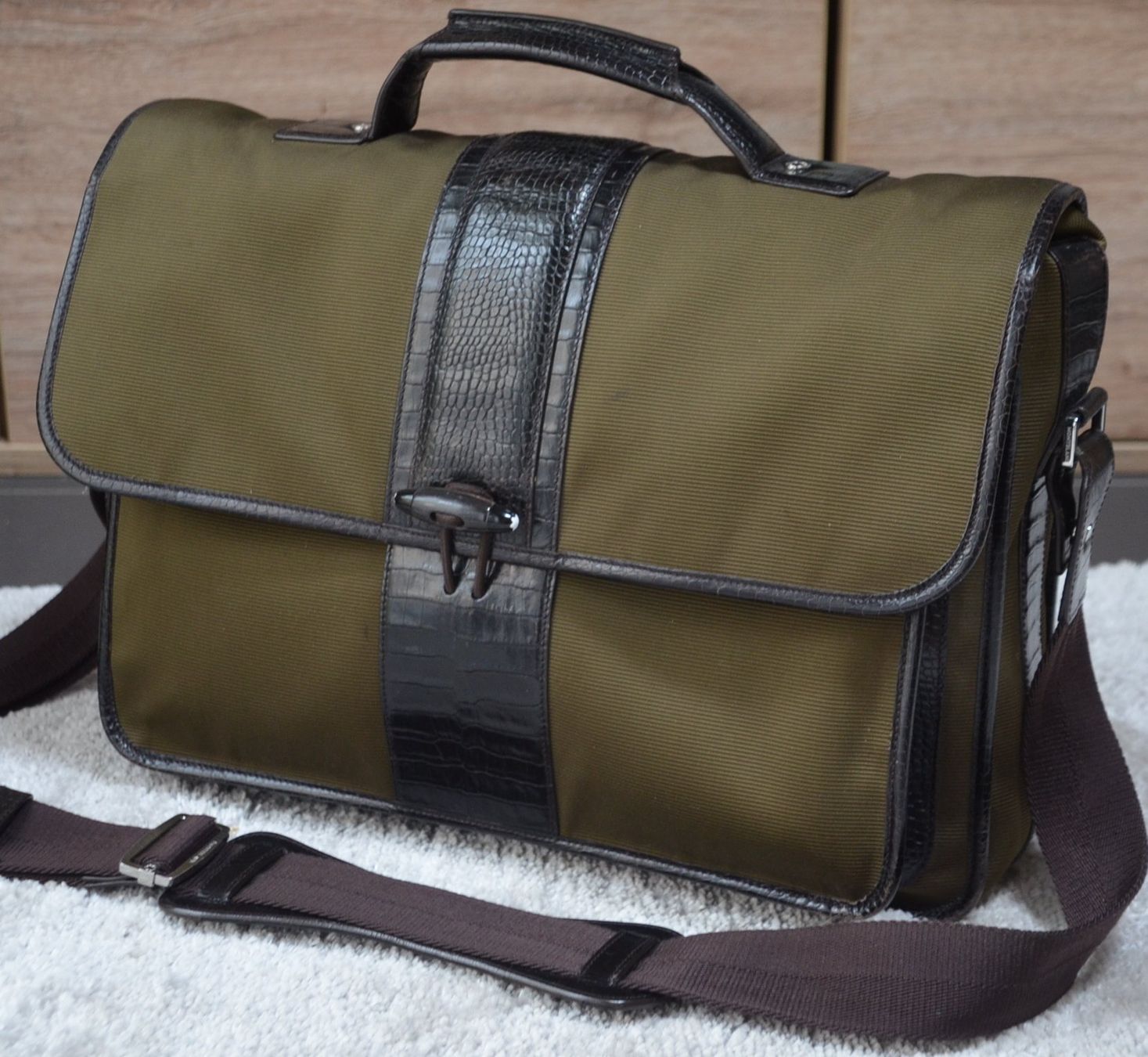 Montblanc Borse: Montblanc Midnight Messenger / Tasche / sac – Usato da Collonges venduto da Auganien 2
