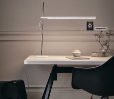 Artemide Tischleuchte weiss Metall guter Zustand