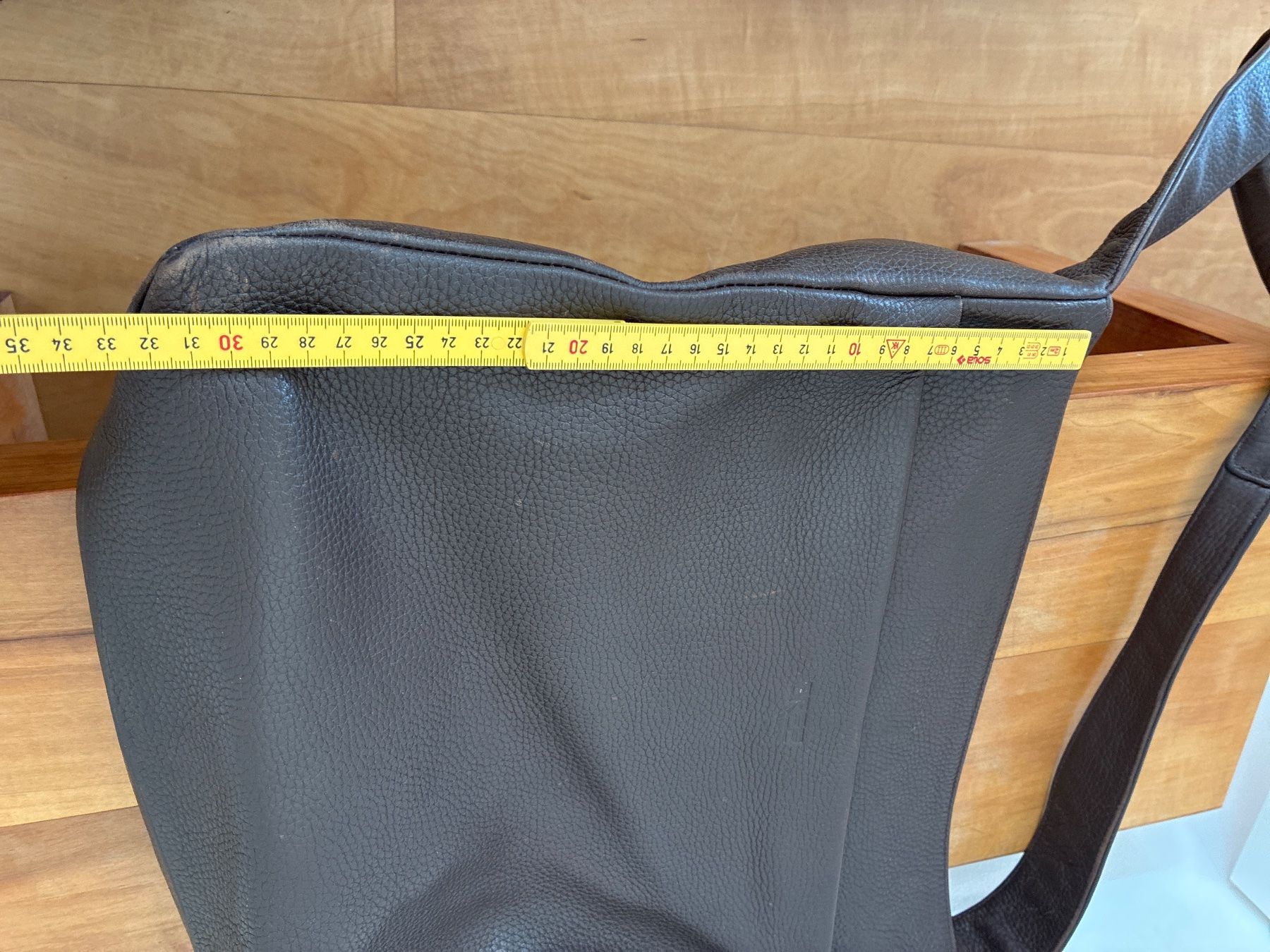 Bree Borse da donna: Grosse dunkelbraune Bree Schultertasche – Usato da Davos Platz venduto da nanigl 7
