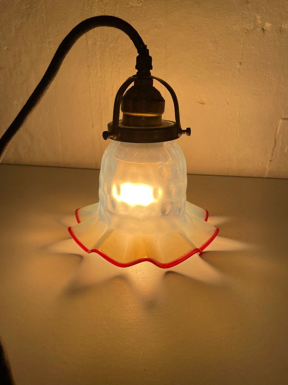 Lampade: lampe ancienne suspendue (tulipe) – Usato da La Croix (Lutry) venduto da netrajet 7