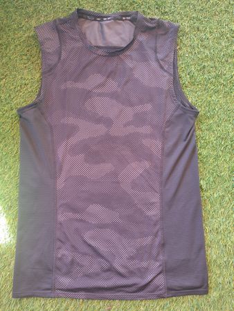 Canotta H&M tennis/running nera taglia M