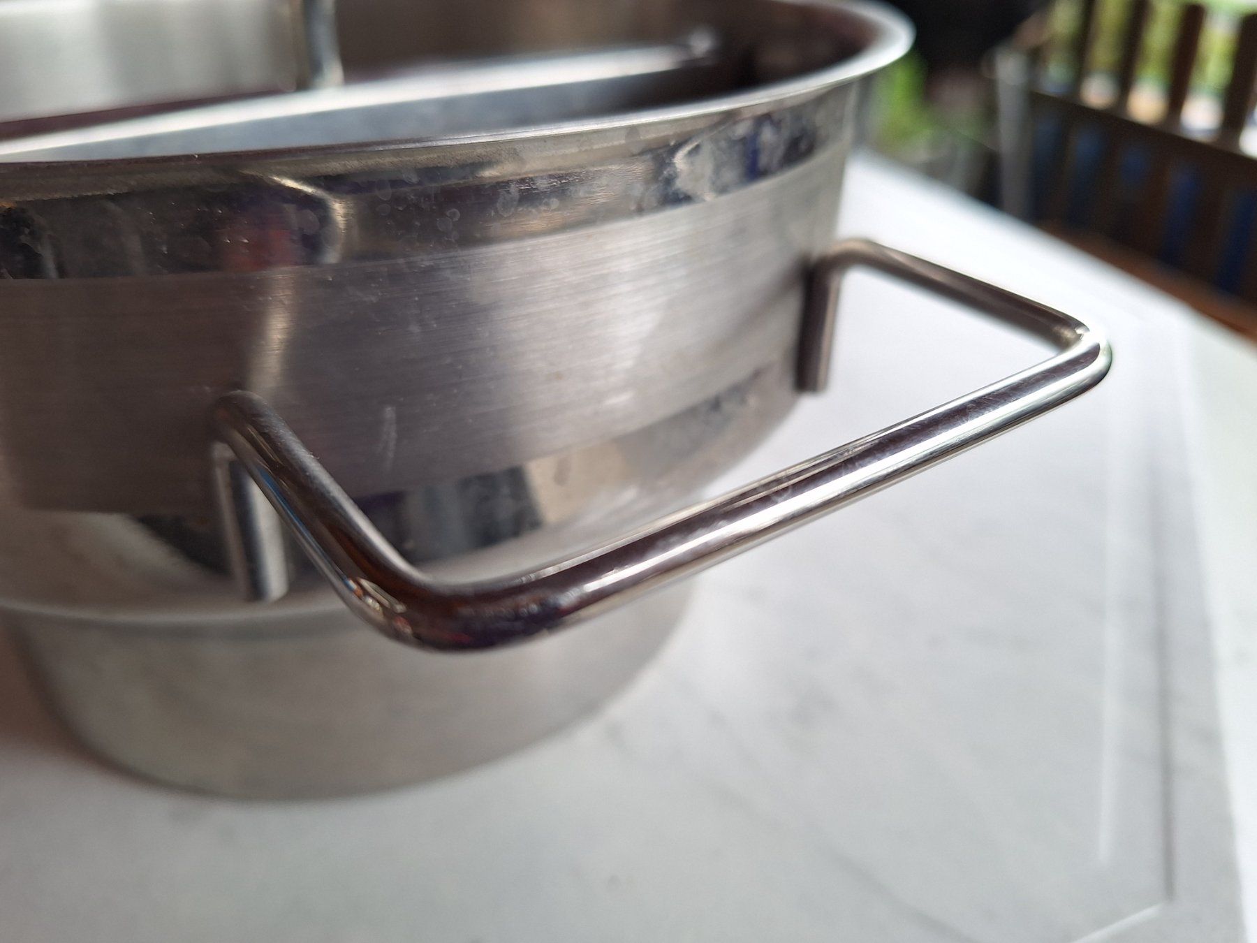 Elettrodomestici da cucina: MOHA CHROMSTAHL PASSEVITE – Usato da Huttwil venduto da Kunterbuntli 6