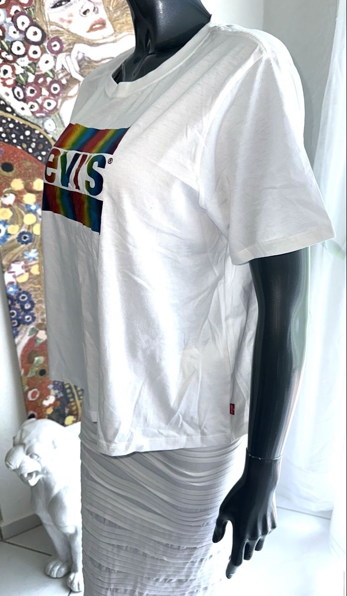 Levi's T-shirt: LEVI’S SHIRT GR. L NEU – Nuovo e nell'imballaggio originale da Unteraegeri venduto da MH203 4