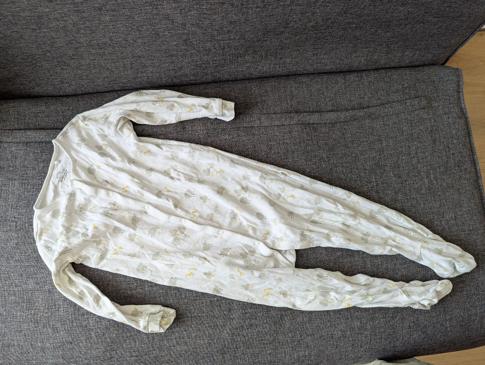 Next Pigiami: 3 Next Pyjama, Schafmotiv, Grösse 92 cm – Usato da Zofingen venduto da Droni_A 4