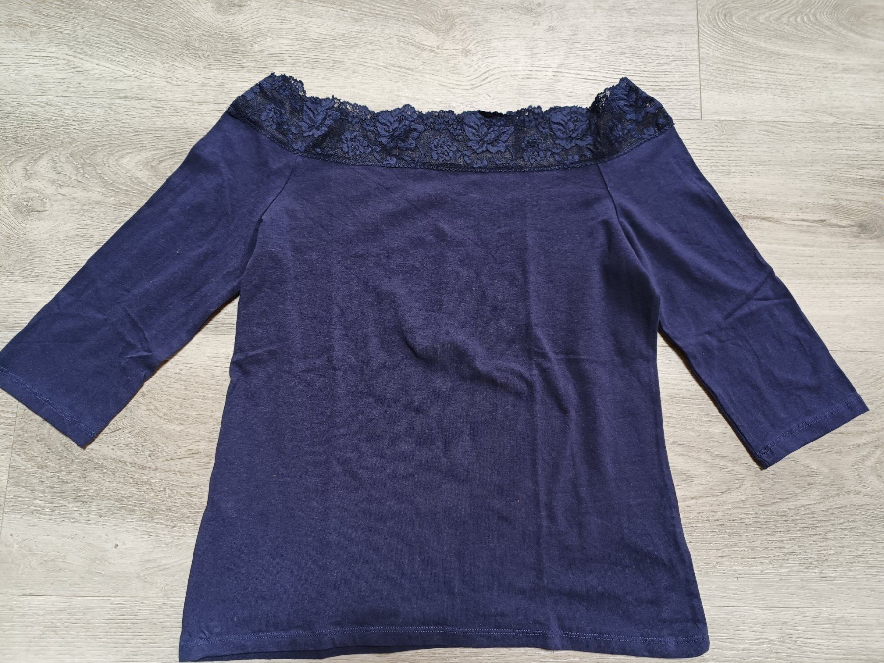 T-shirt: Blaues Shirt M/L – Usato da Bätterkinden venduto da Elefantenzoo