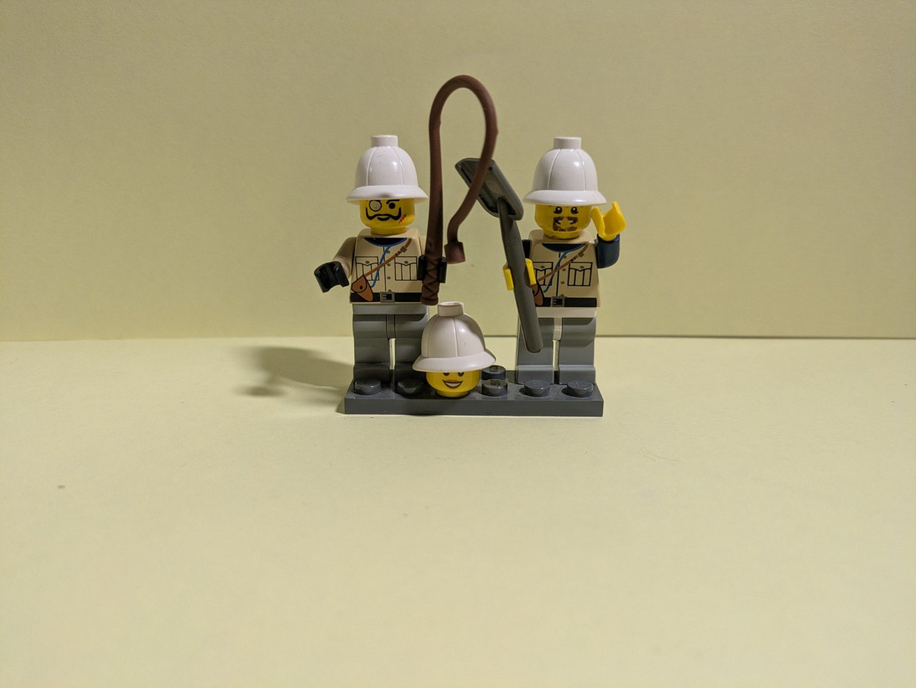 Lego Giocattoli: LEGO Figuren Set Abenteurer – Usato da Bubikon venduto da el-ectronico