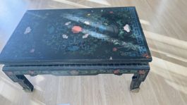 Asiatischer Couchtisch schwarz bemalt 89x53x41 cm