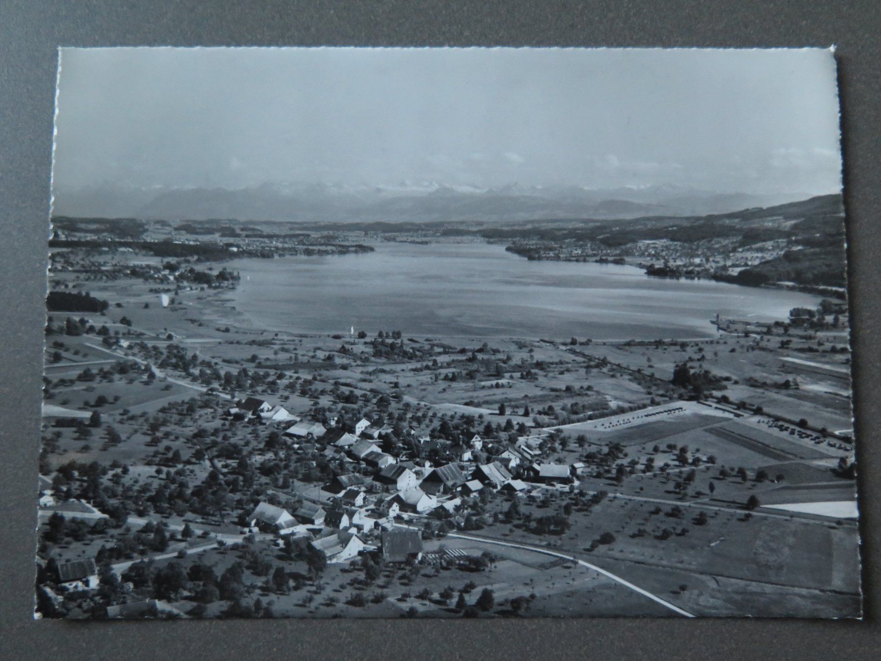 Cartoline postali: SCHWERZENBACH - FLUGAUFNAHME – Usato da Wittenbach venduto da lipasal
