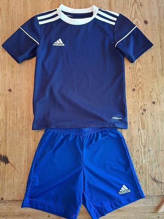 Adidas Sportset Gr. 128