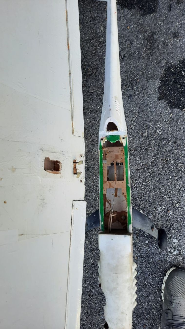 Modellismo RC: Avions RC occasion à réparer – Usato da Riaz venduto da bay_t9zk 3