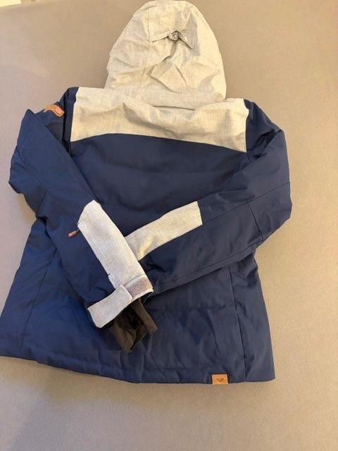 Roxy Jacken & Mäntel: Ski Jacke – Gebraucht aus Binningen von son_x7yt 1