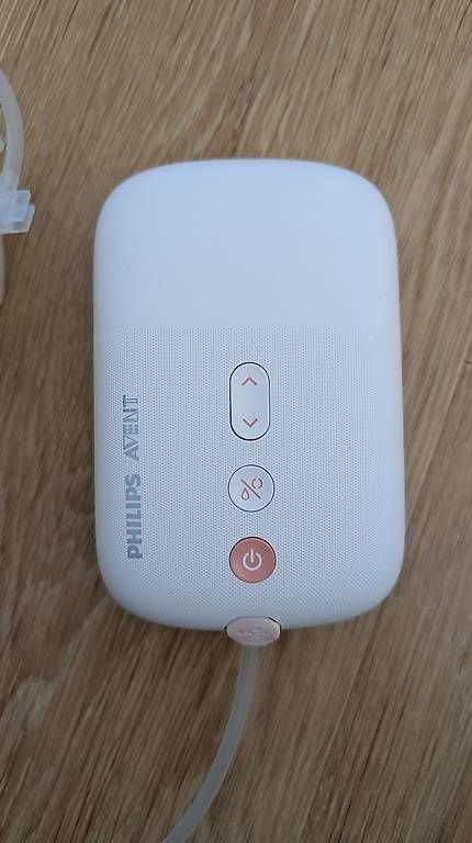 Philips Accessori per l’allattamento: Tire-lait Avent + pots de conservation – Usato da St-Léonard venduto da wric48 1