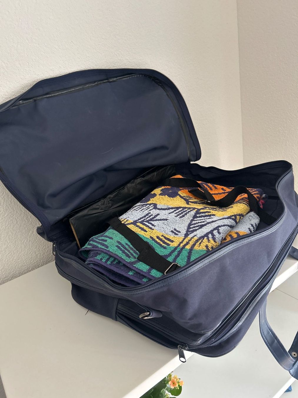 Borse da donna: Reisetaschen Set Dunkelblau mit Muster – Usato da Brunnen venduto da Nala2929 7