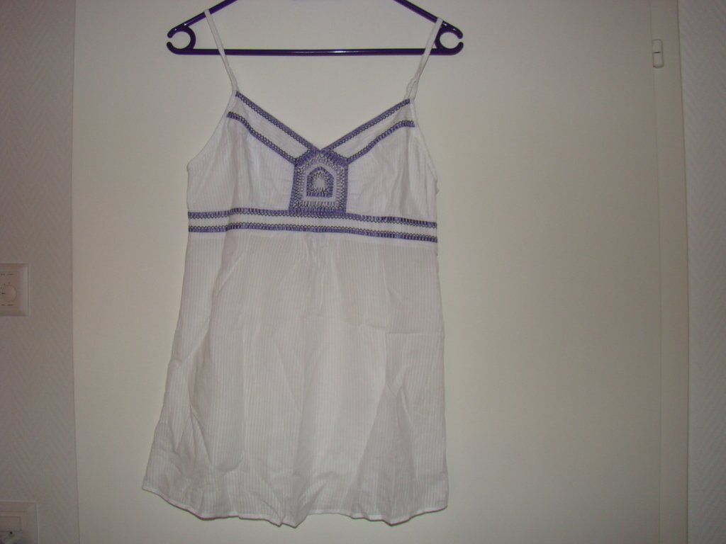 T-shirt: Bonobo, Top – Nuovo (secondo la descrizione) da Lussery-Villars venduto da pousinete02 1
