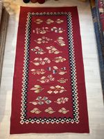 Roter Vintage Teppich mit Blumenmuster -100x200.cm