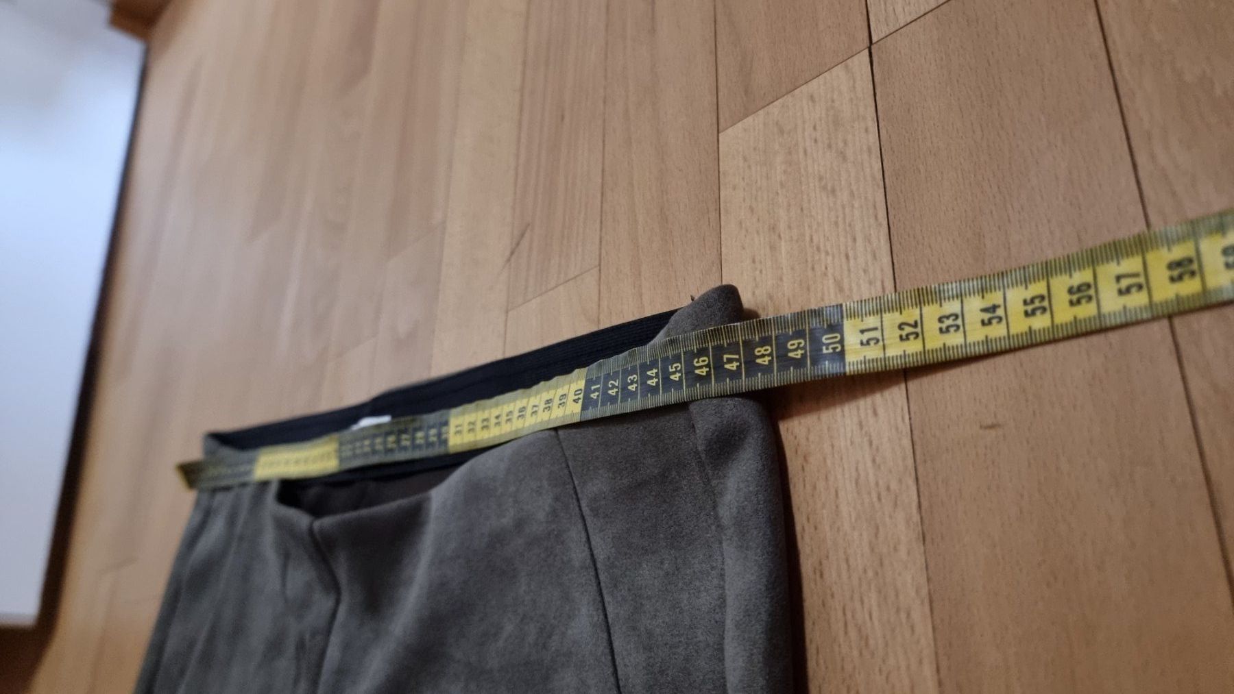 C&A Pantaloni: C&A Wildlederhose, Gr. L, Khaki, Trend – Difettoso da Wald ZH venduto da CapLux 7