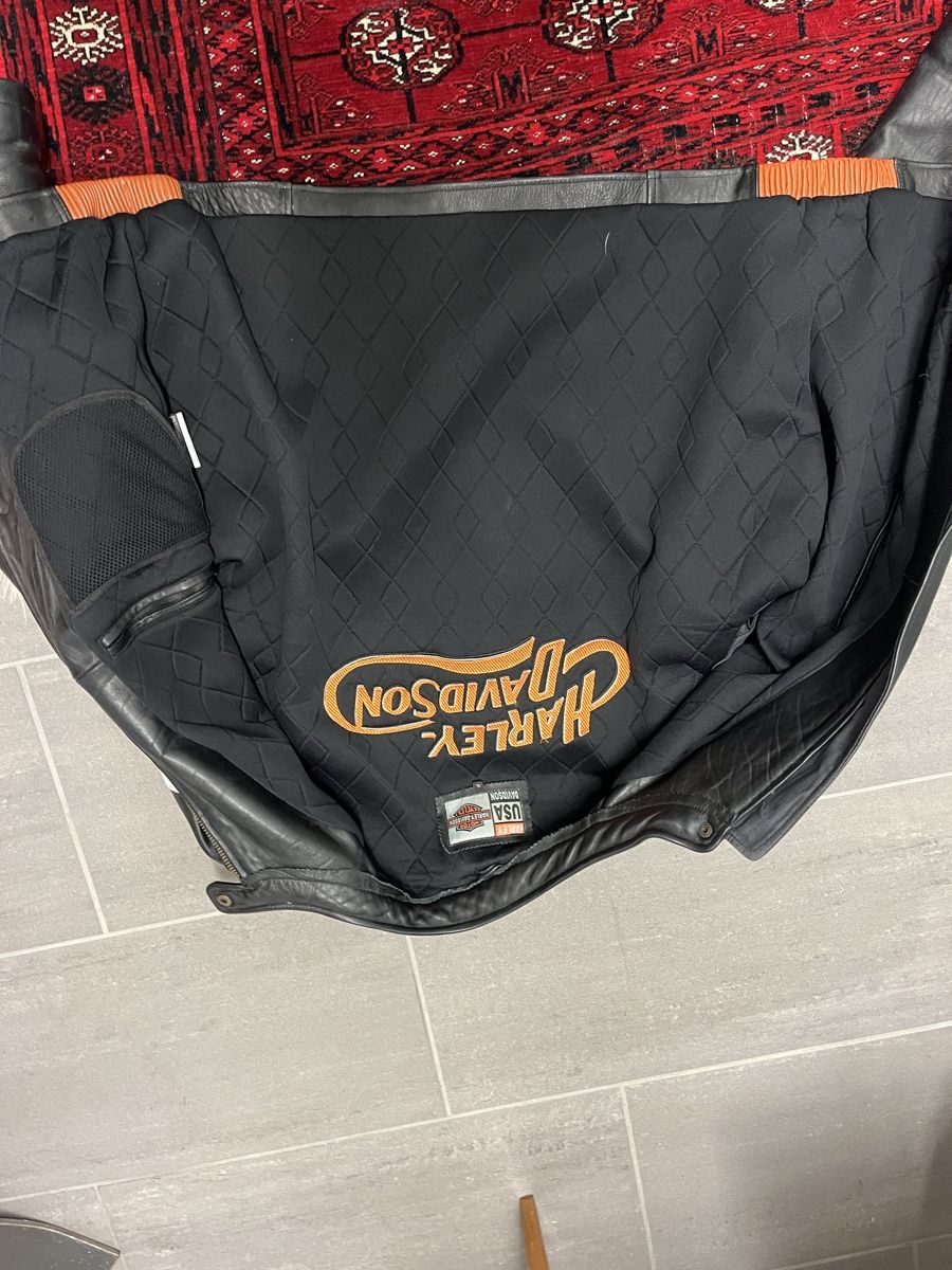 Harley-Davidson Jacken: Harley Davidson Leder Jacke – Gebraucht aus Neerach von fuz_8d7l 4