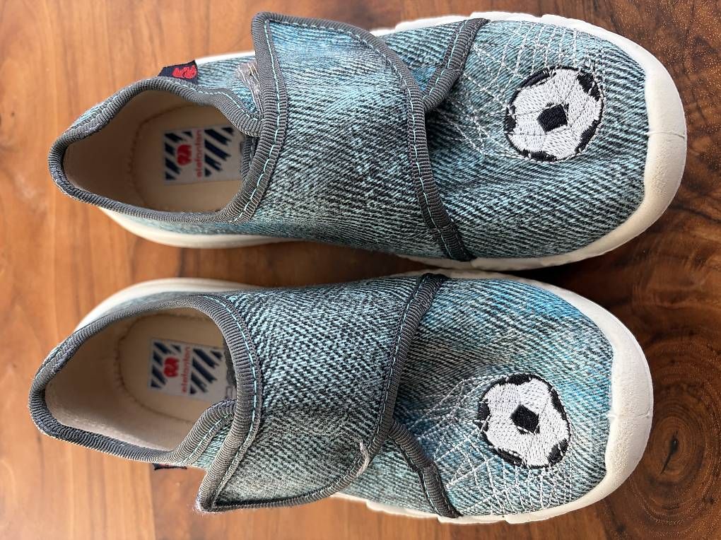 Elefanten Schuhe für Jungen: Hausschuhe Elefanten 28 – Gebraucht aus Biberen von Flocke83