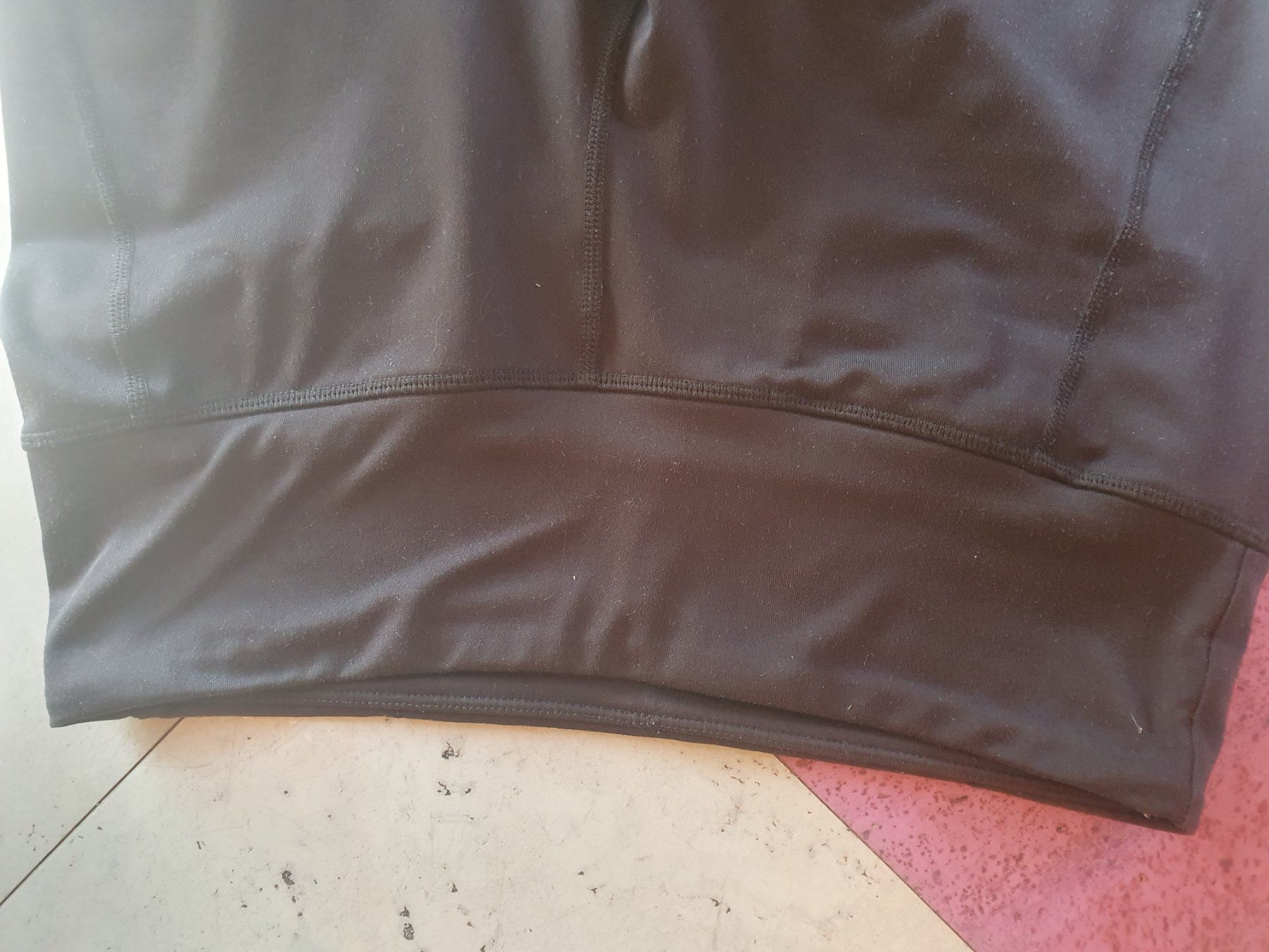 H&M Leggings: Fitness Leggins – Usato da Moosseedorf venduto da Sonnenschein.. 4