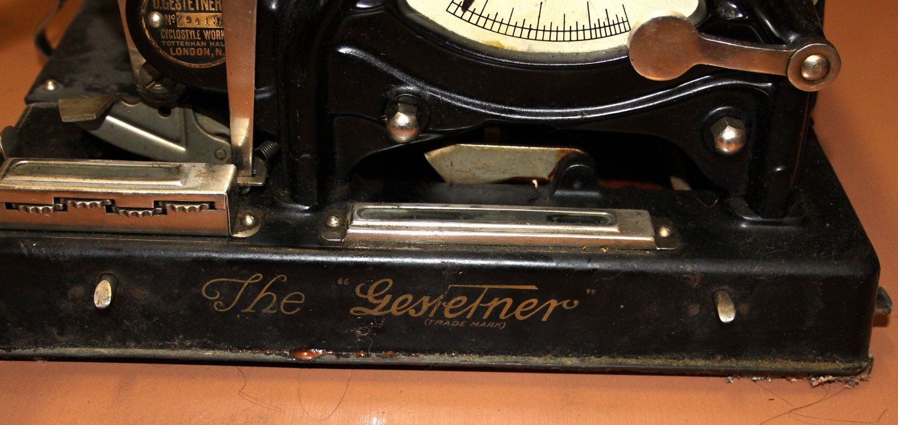 Photocopieuses: ancienne machine à copier 1922 – D'occasion à Cernier par Oural1 6